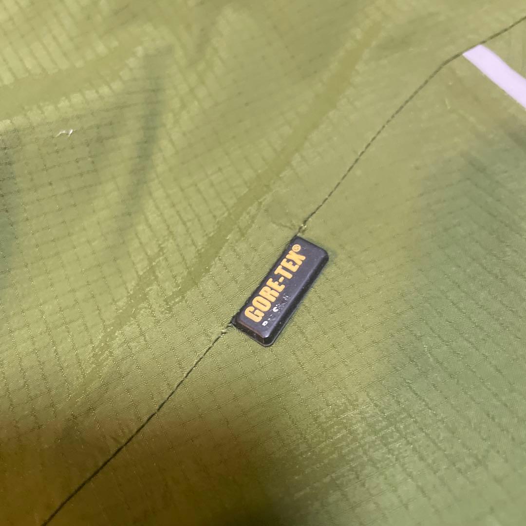 人気ホグロフス GORE-TEX上下セット　Lサイズ　スキー・スノーボードウエア