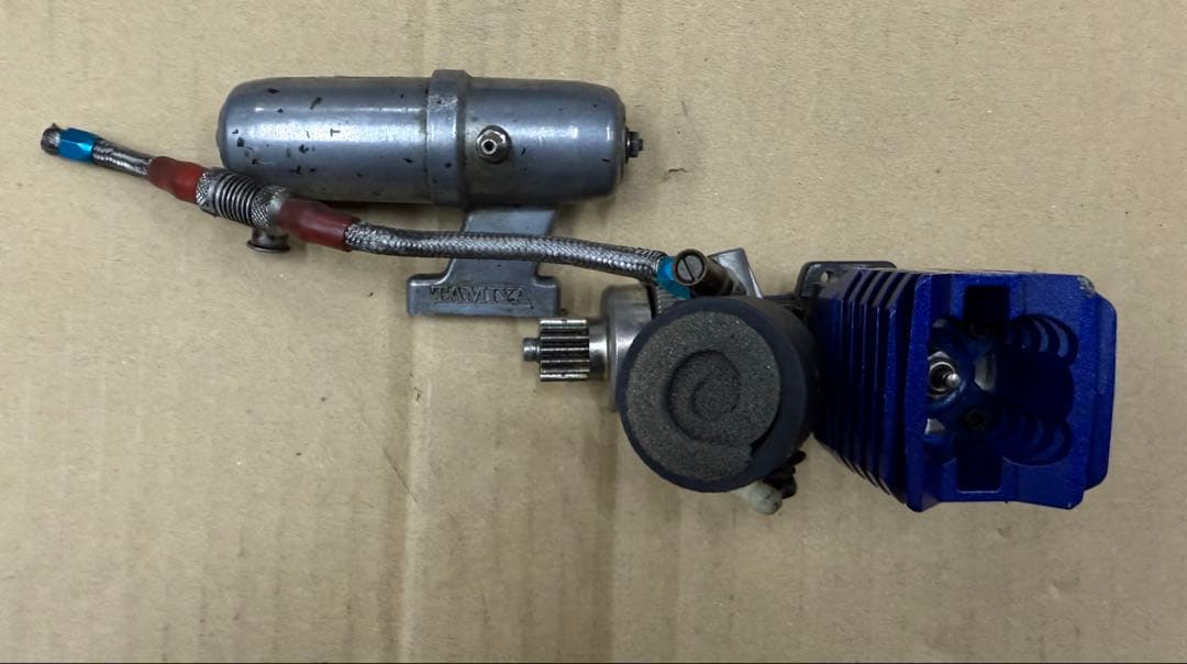 tgx OS MAX ガソリンエンジン マフラー付き