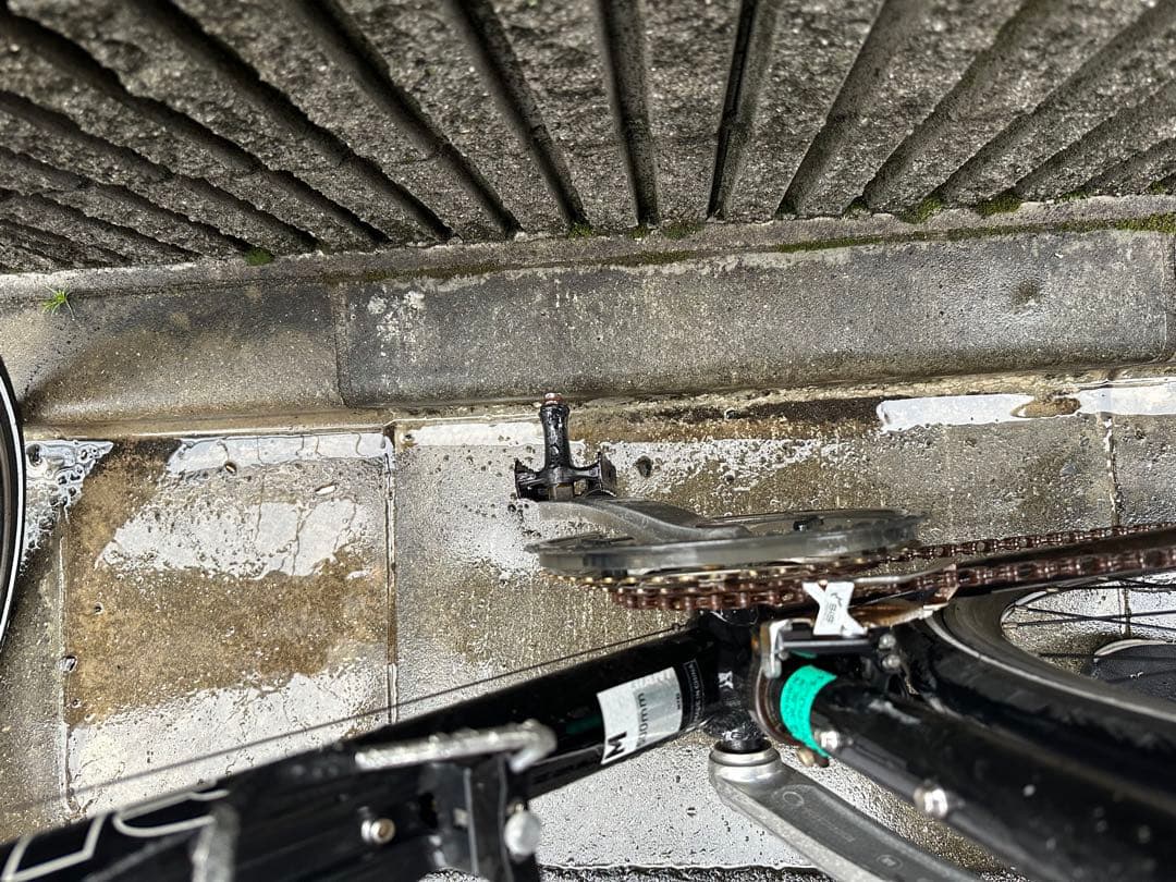 【東京・池袋】【引き取り限定】Giant Escape R3