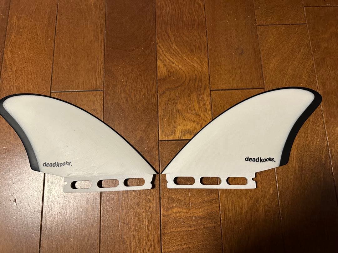 dead kooks デッドクークス キールフィン Twin Keels