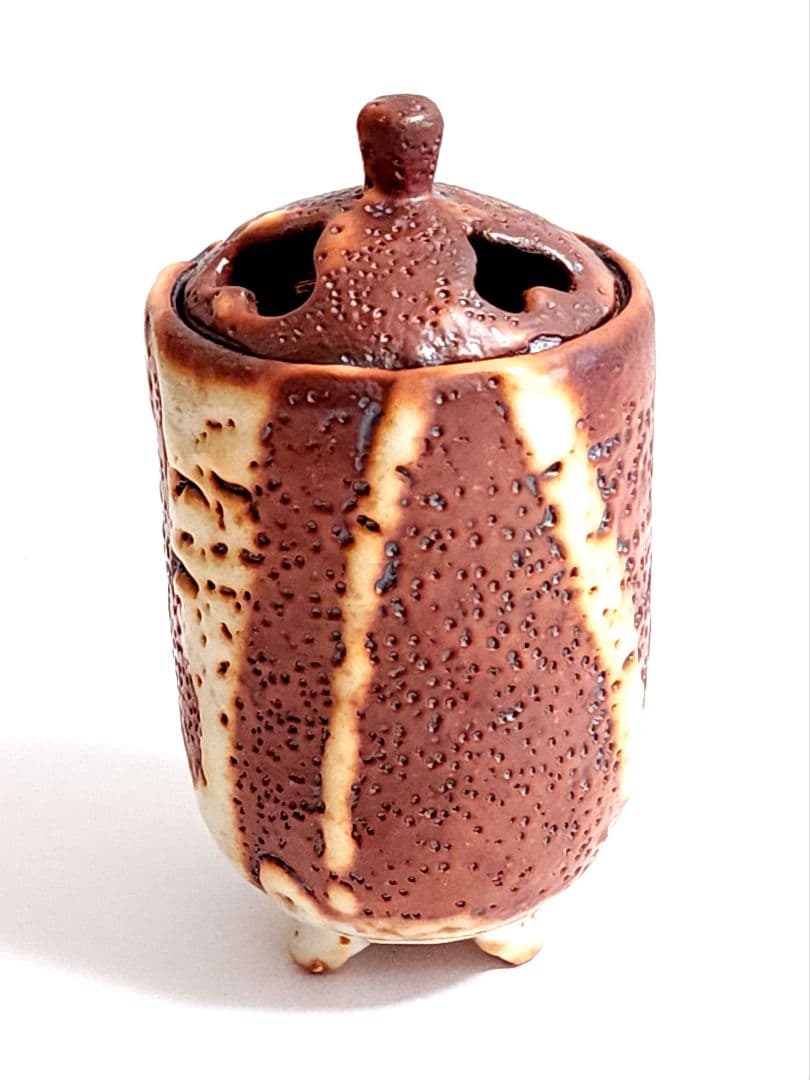 小林武春　赤志野 香炉　共箱/陶歴