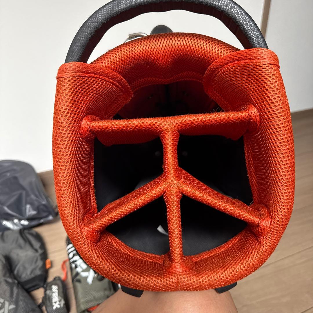 AVIREX ゴルフバッグ・キャディバッグ　ヘッドカバー付き