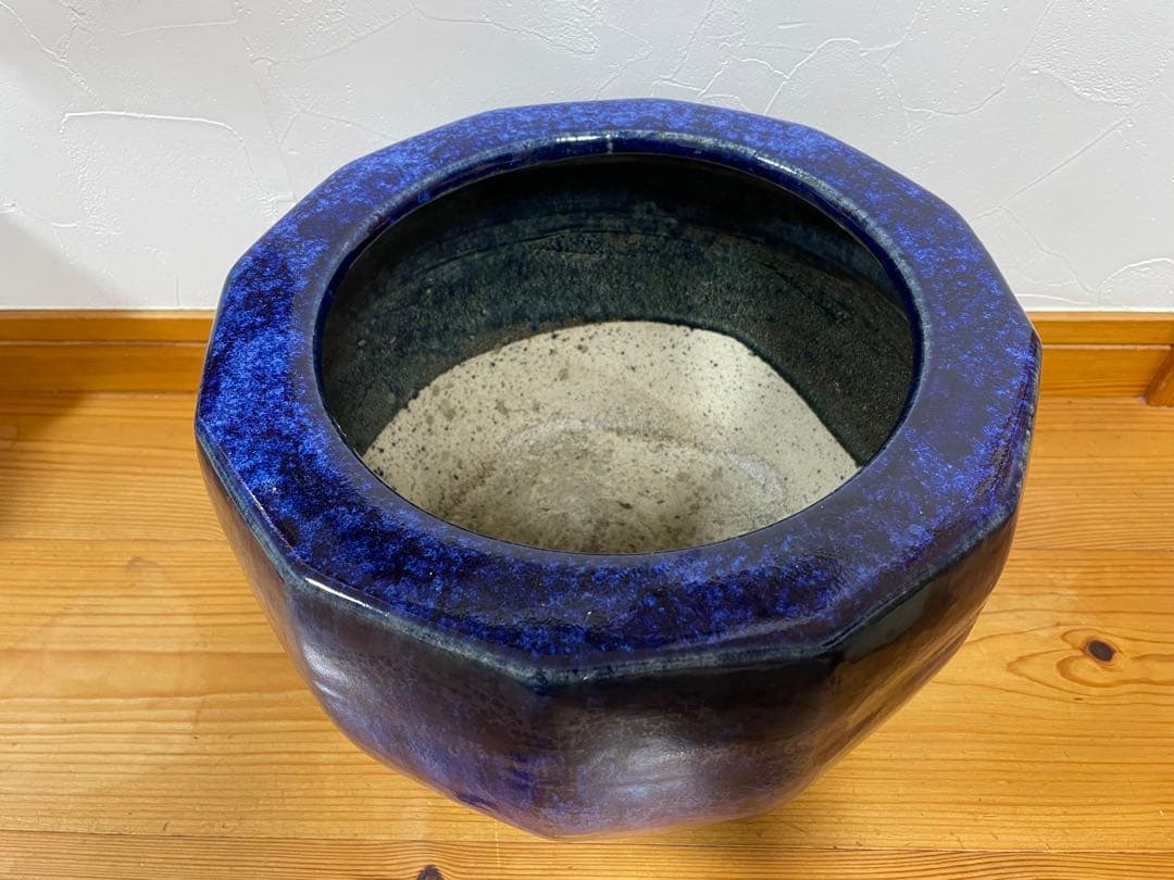 瑠璃色　八角形 火鉢　エコメルカリ便お願い致します