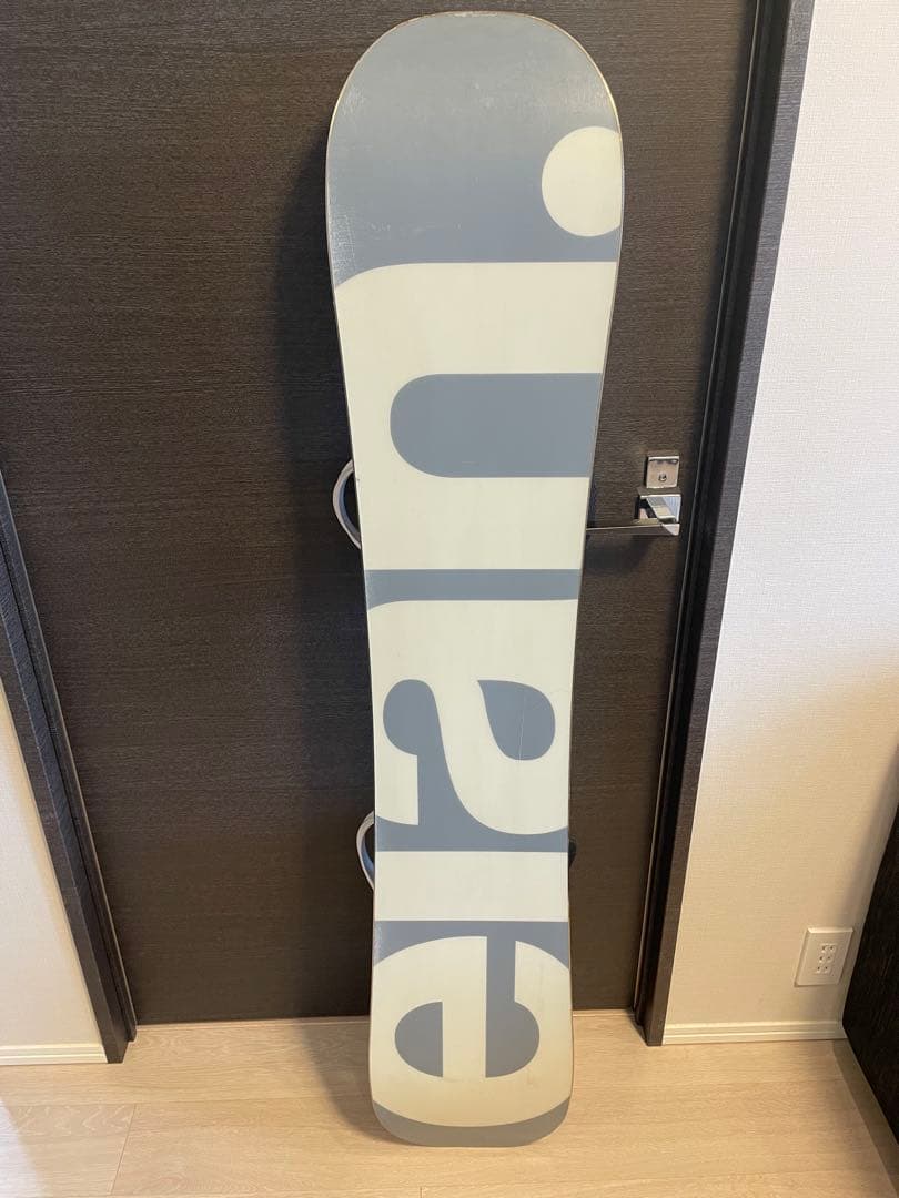 ELANスノーボード（BURTONバインディング付き）
