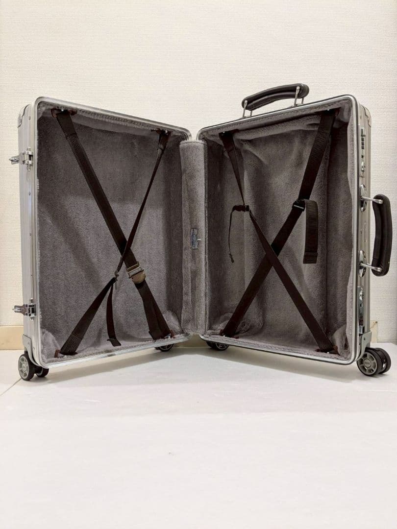 希少即完売リモワRIMOWA シュタイフ steiff コラボ 33L 機内持込