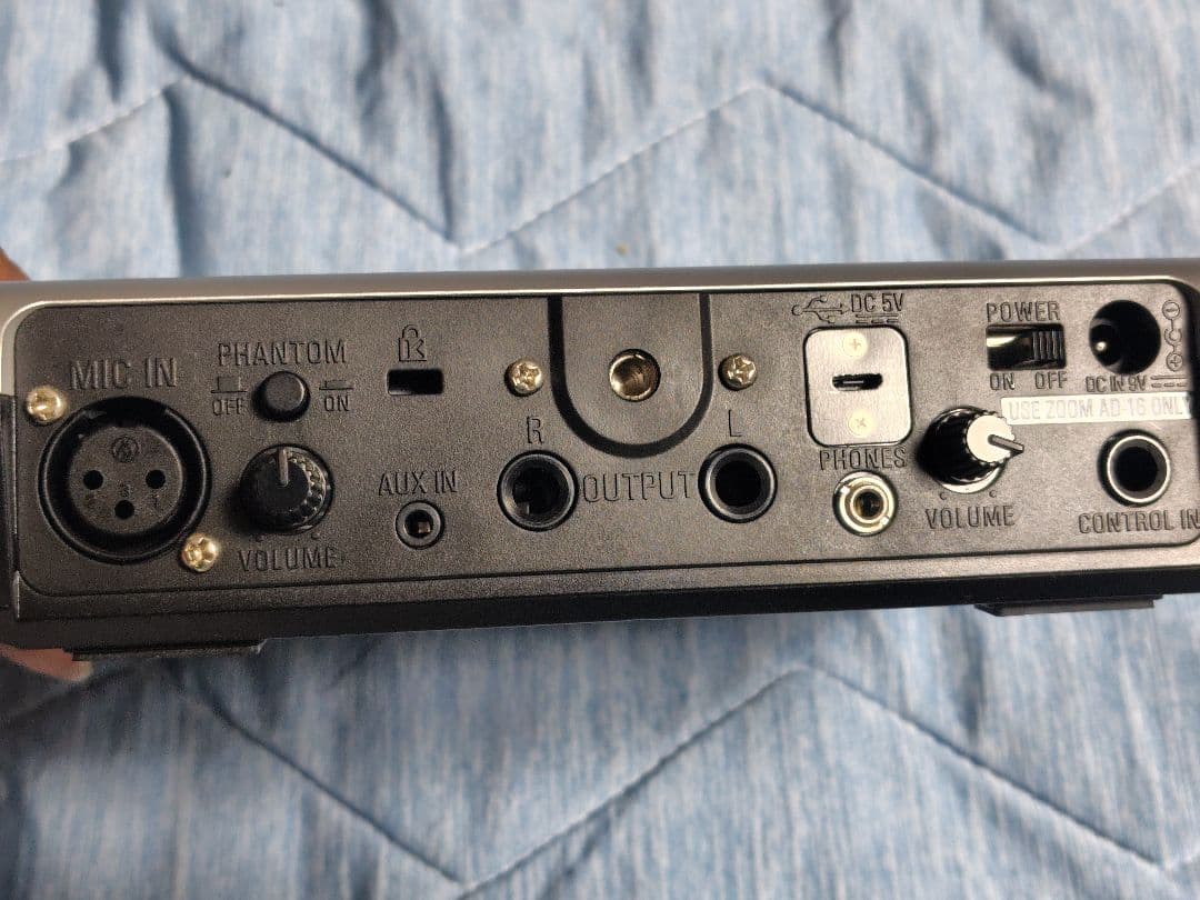 zoom v3 純正ACアダプター付き @マキ様成約済