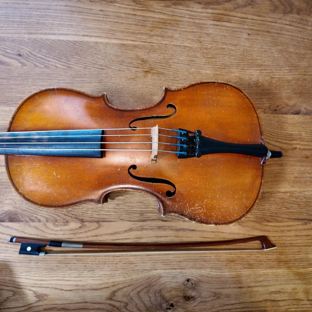 SUZUKI 分数チェロ 1/4 1/8 おまけ付き