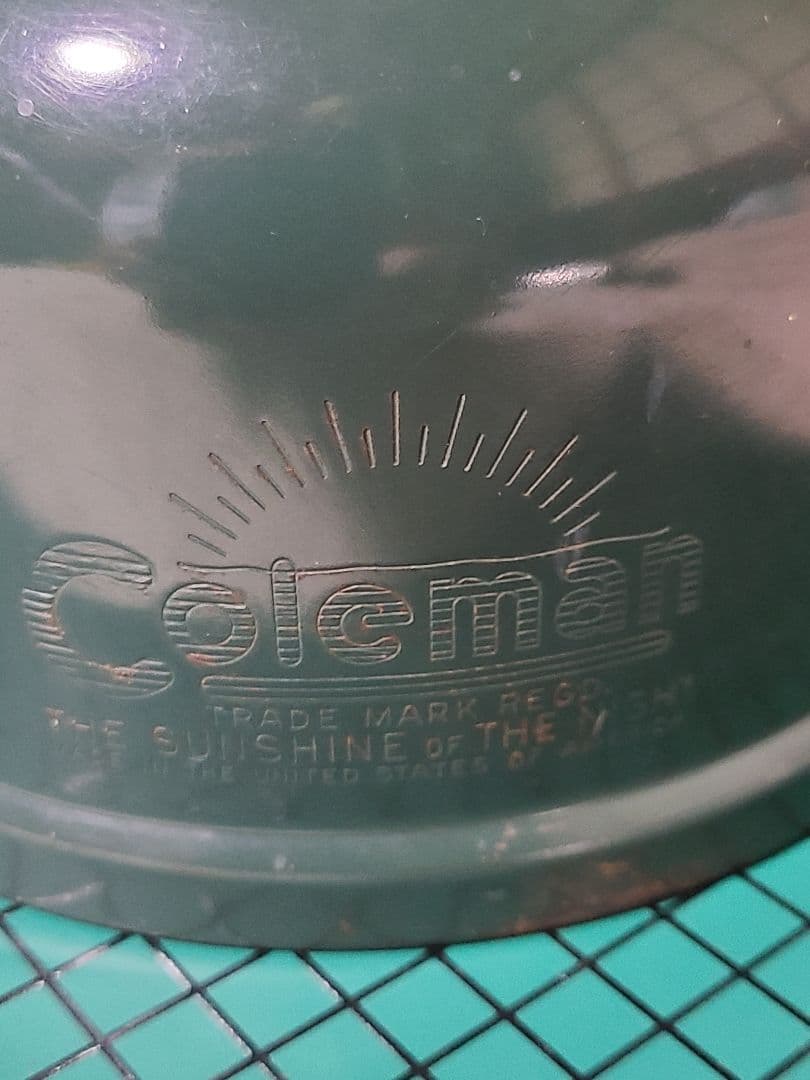 Coleman 220 タンク