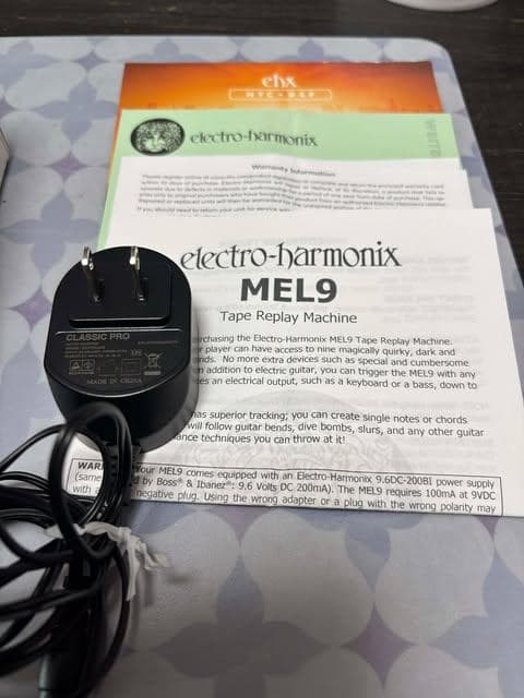 electro-harmonix MEL9 テープリプレイマシン