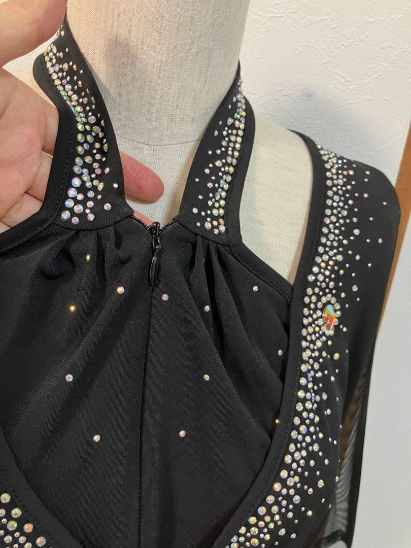 ブラック スパンコール ダンスウェア