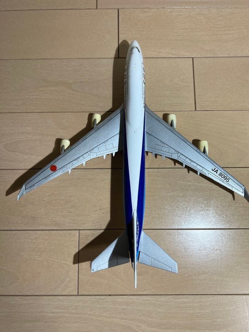 ANA　全日空　Boeing 747　JA8095　全長18cm　質量660g