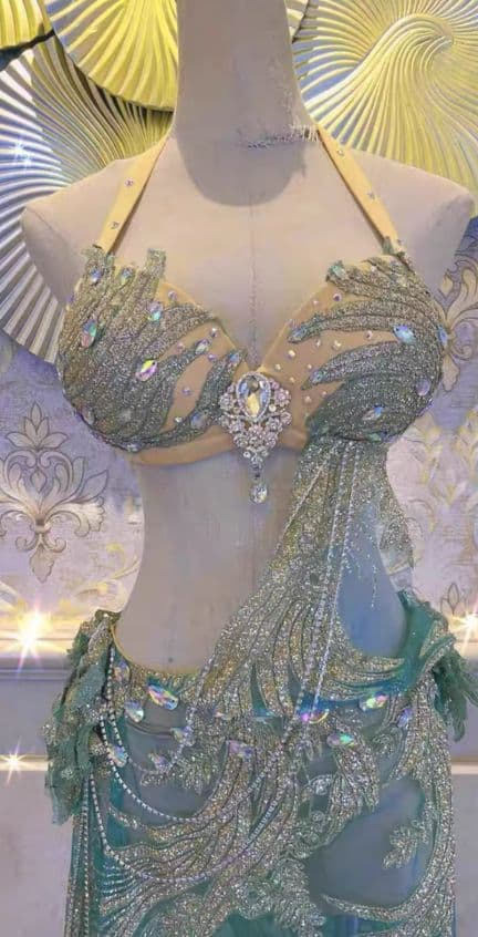 お得 美品一点物 ベリーダンス衣装 ブラスカートセット M 緑 コスチューム