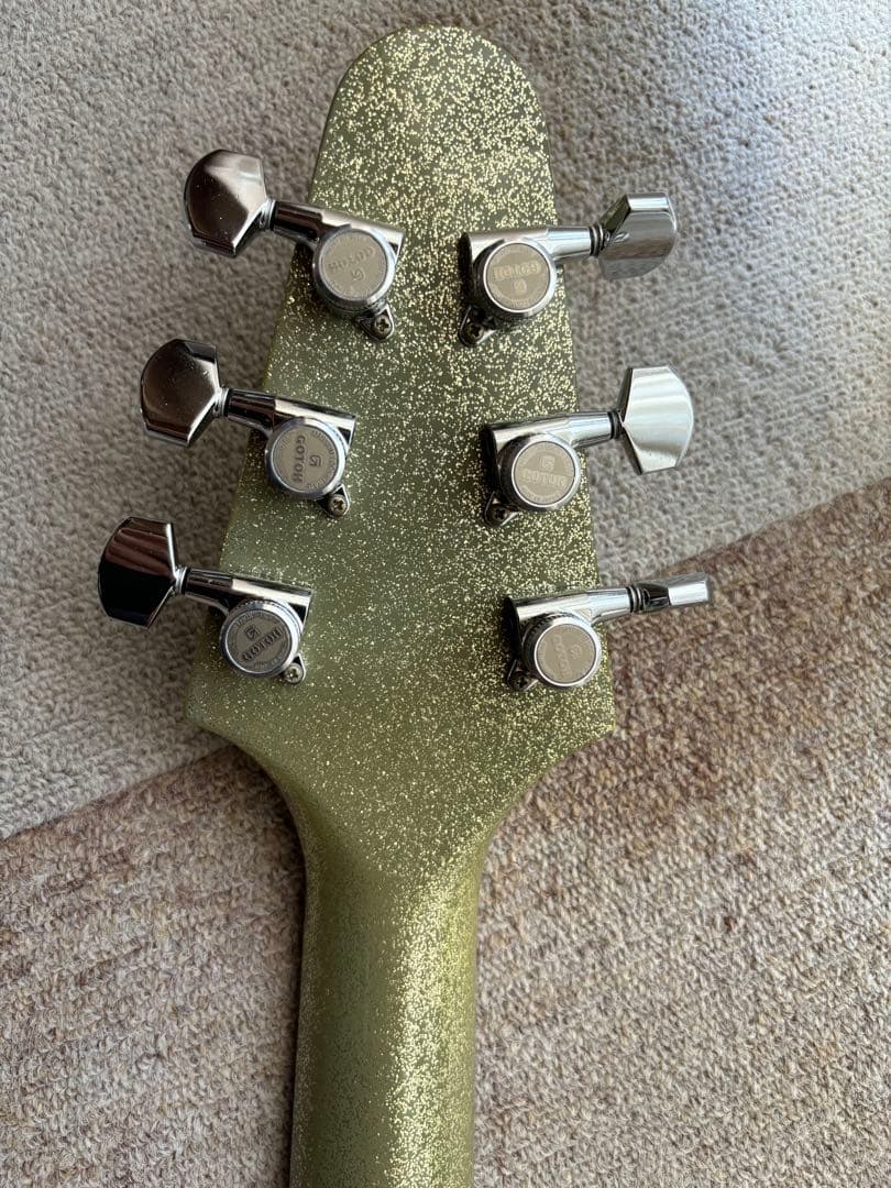 Bill Lawrence Flying Vタイプ！