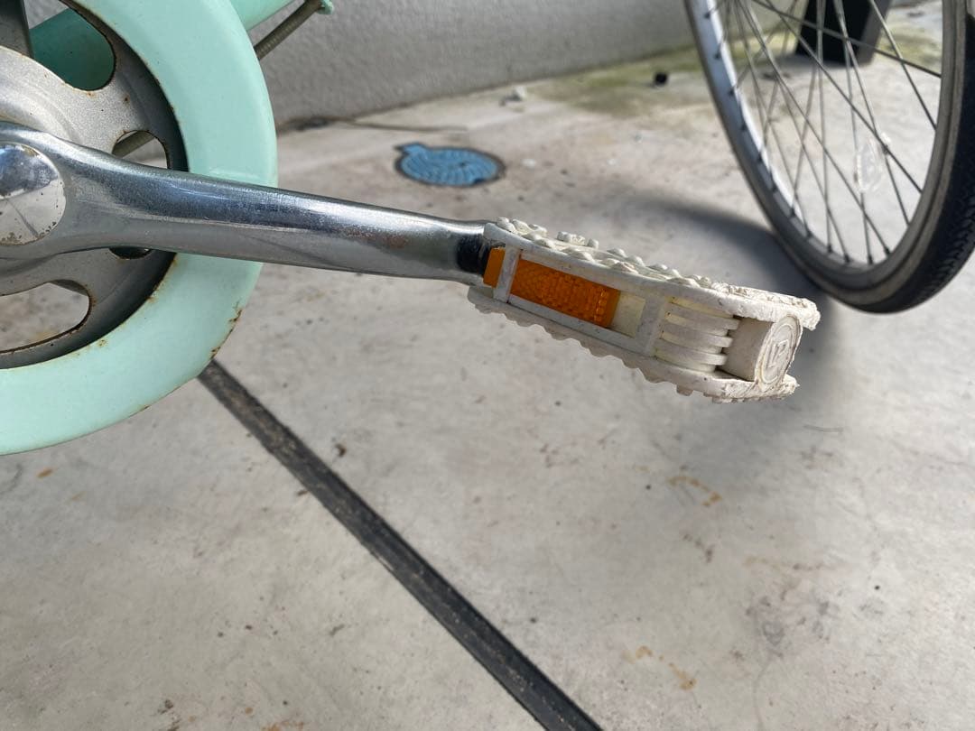 ピ*ロ様 兵庫県【手渡し希望】ブリヂストン 24インチ リコリーナ 子供自転車