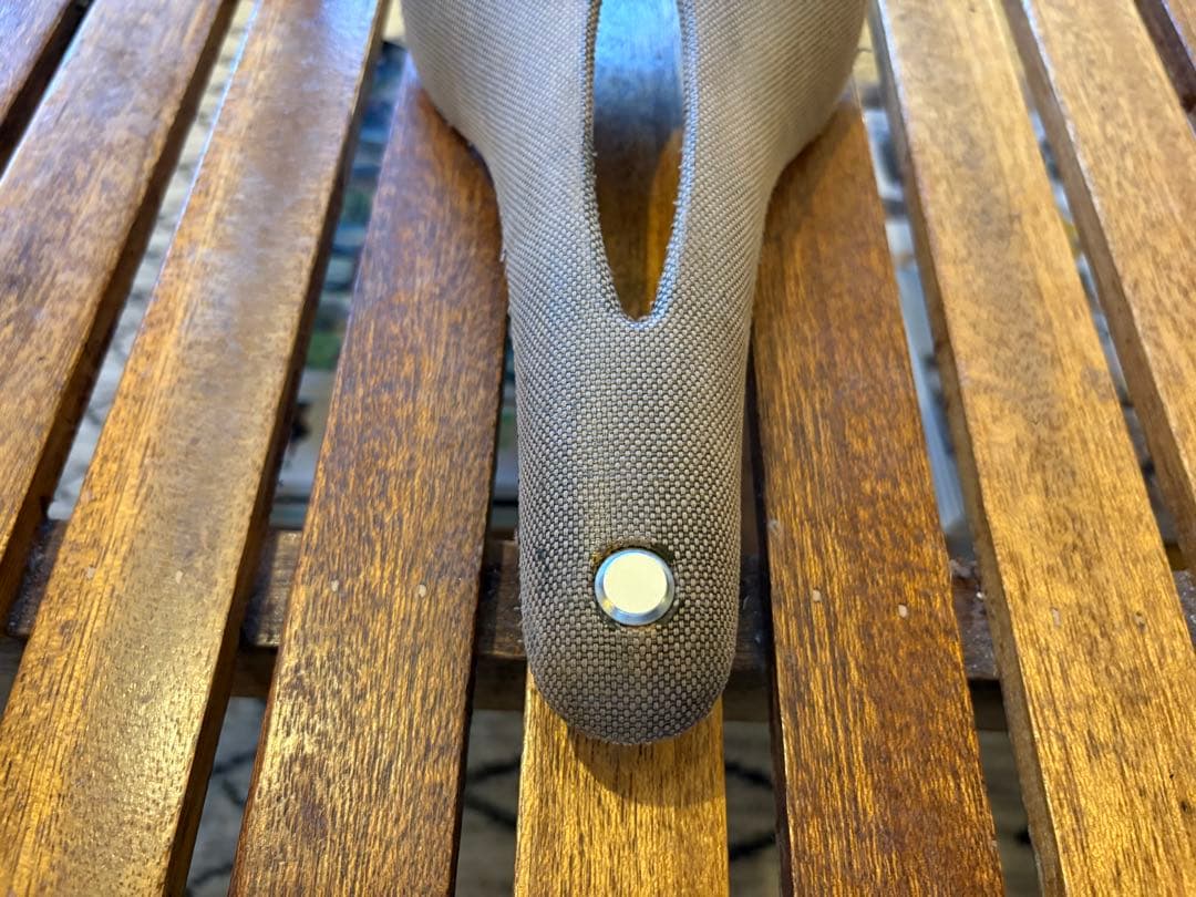 C15 CAMBIUM CARVED 穴空きタイプ カンビウム Brooks