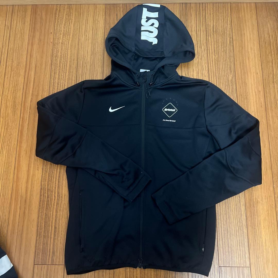 F.C.Real.Bristol nike ブリストル　サイズM