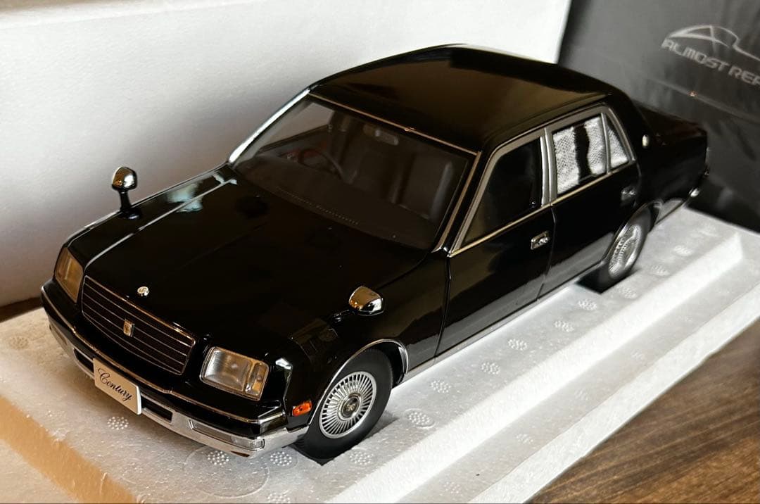 【新品】全開閉 Almost Real 1/18 トヨタ センチュリー 1997