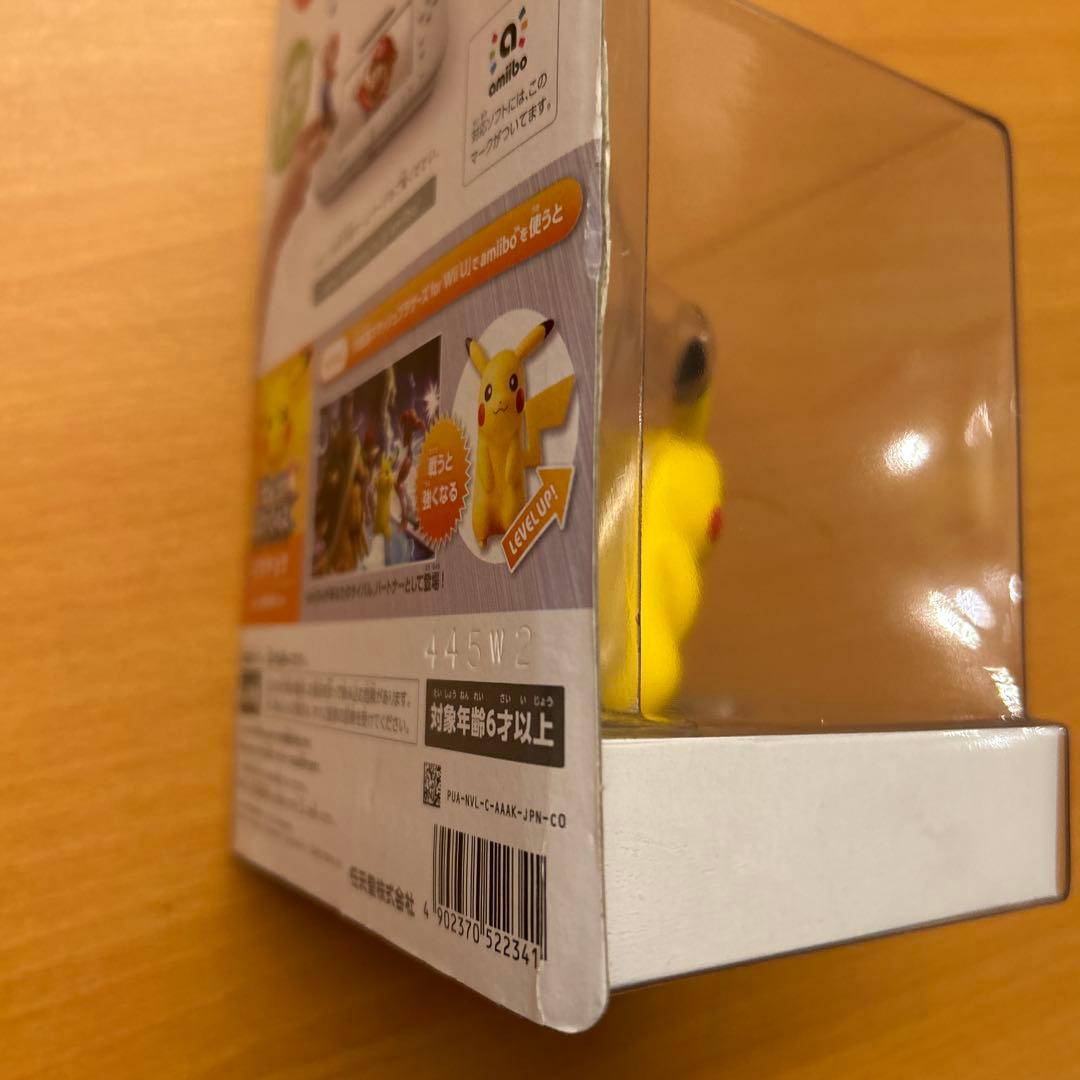 新品未開封　amiibo 初期版　リザードン　ピカチュウ　2点セット