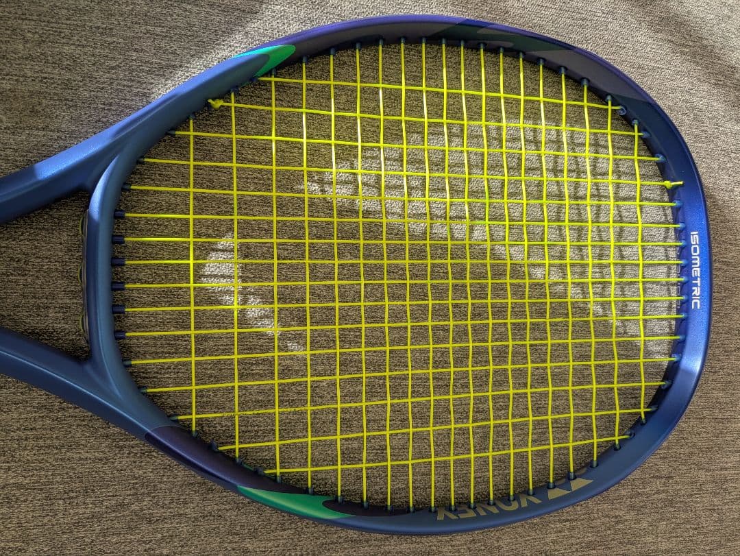 ヨネックス イーゾーン 100 G2