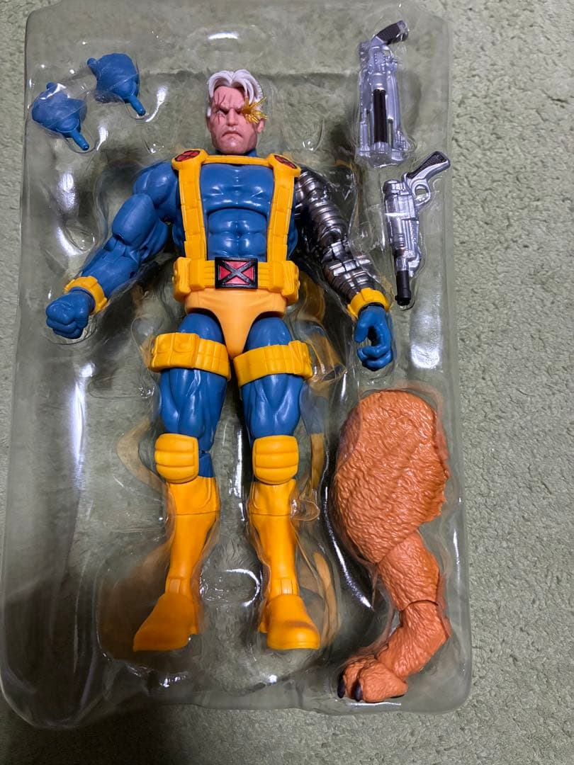 マーベルレジェンド　ケーブル　開封品　おまけ付き