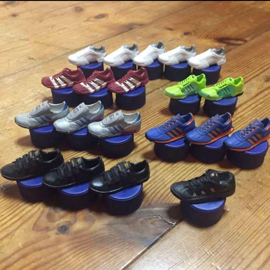 adidas×PEPSI ボトルキャップ 110個 スニーカー アディダス