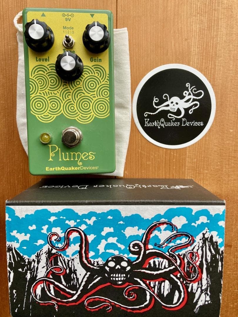 ギター EarthQuaker Devices Plumes