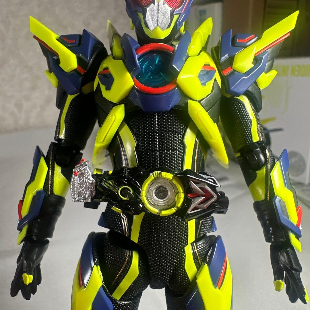 S.H.Figuarts (フィギュアーツ ) 仮面ライダーゼロワン 2体セット