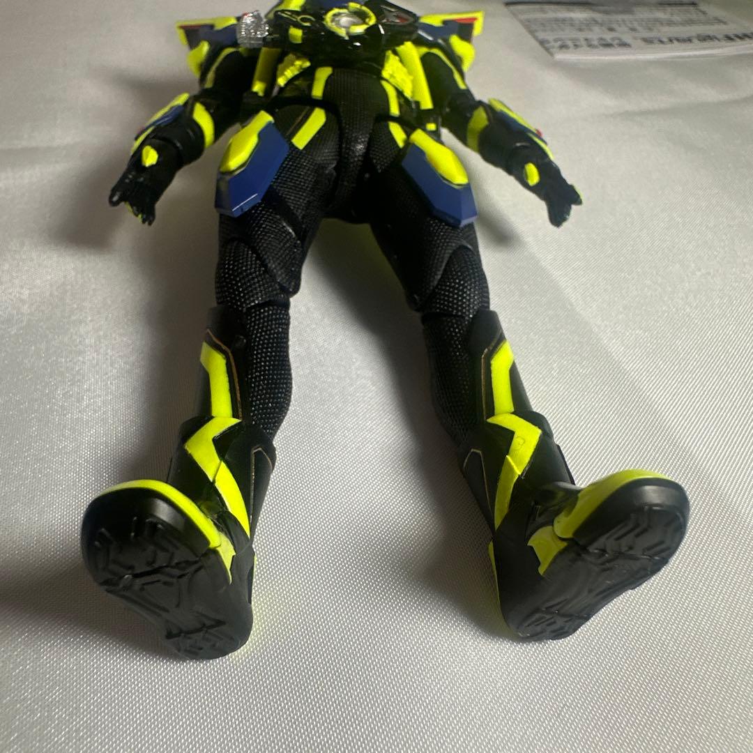 S.H.Figuarts (フィギュアーツ ) 仮面ライダーゼロワン 2体セット