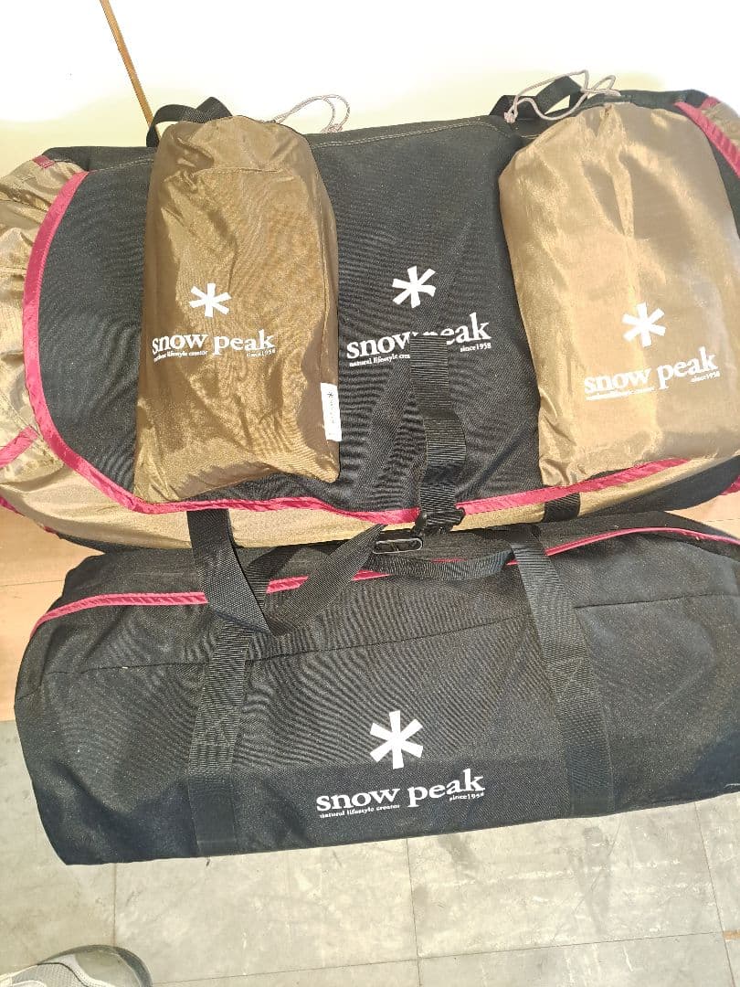 スノーピーク トルテュPro. 煙突ポート加工済みテント