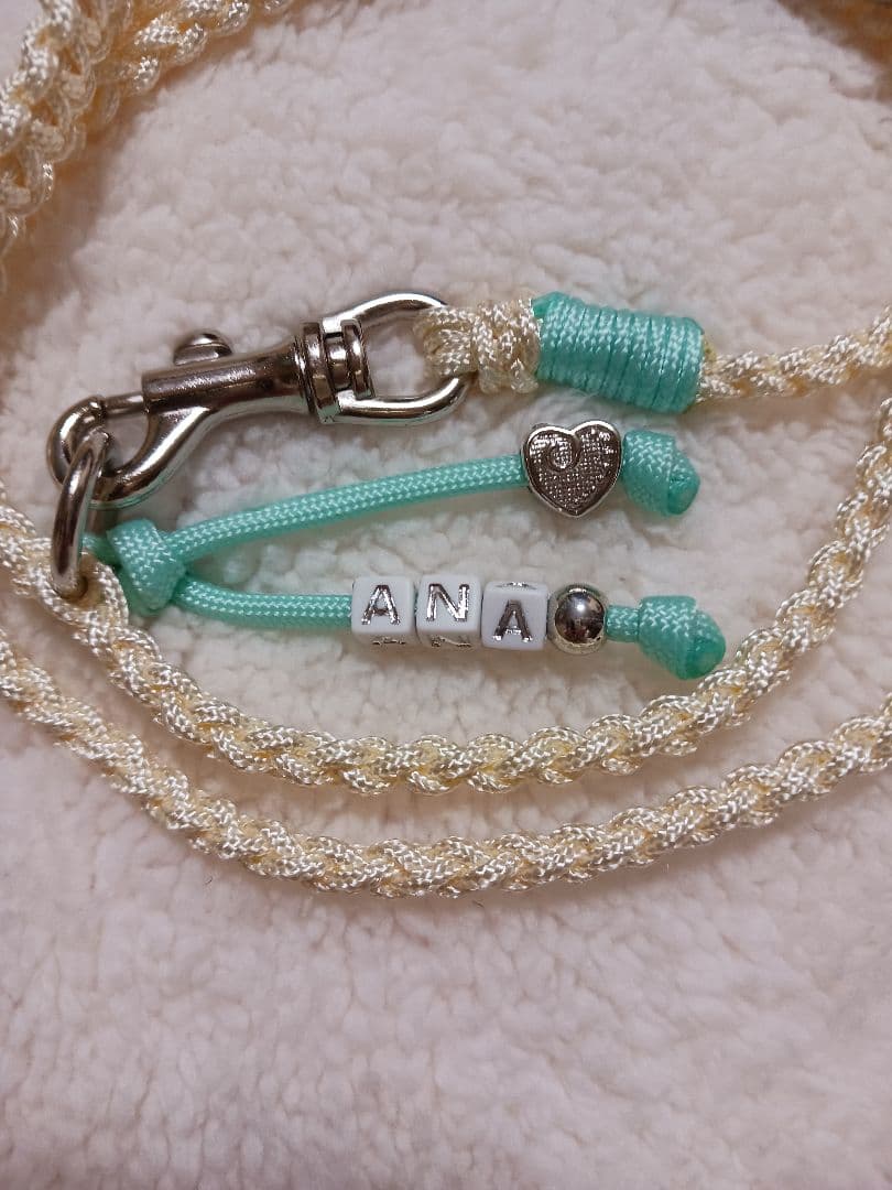 パラコードハーネス