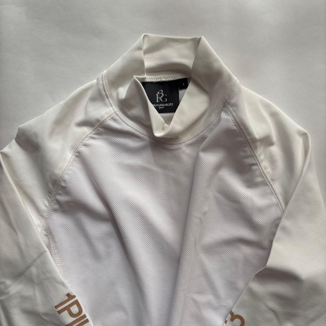 1PIU1UGUALE3 ウノピゥウノウグァーレトレSアンダーシャツUVインナー