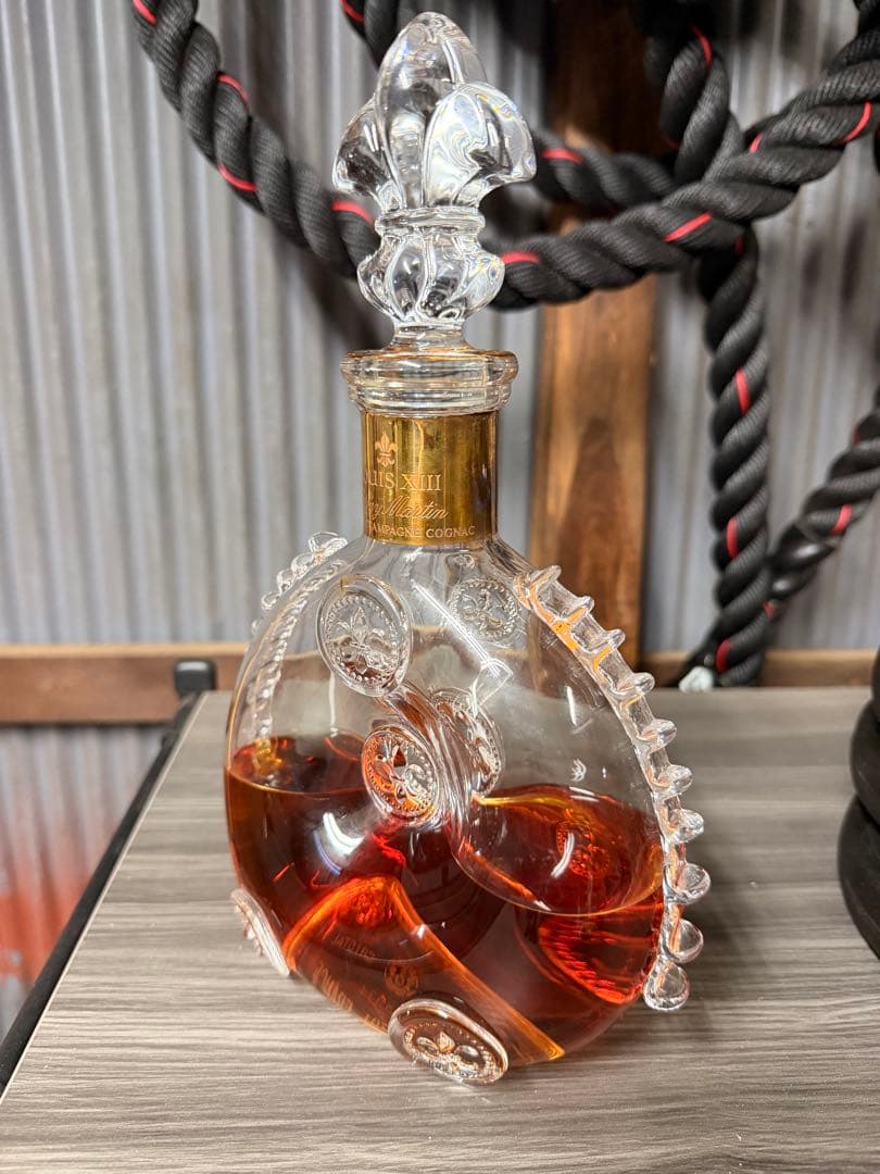 バカラ製クリスタルボトル LOUIS XIII Rémy Martin 空瓶