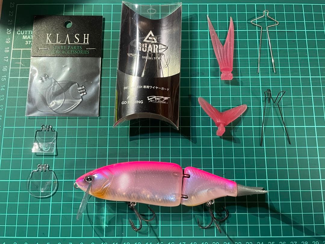 DRT タイニークラッシュ Low 長谷川ピンクver.1