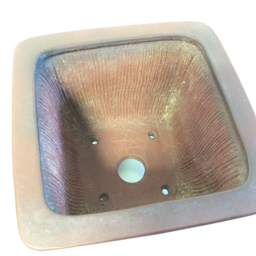 常滑焼 盆栽鉢 朱泥彫東海道五十三次図外縁額入下帯段足正方鉢 平田美芸作T477