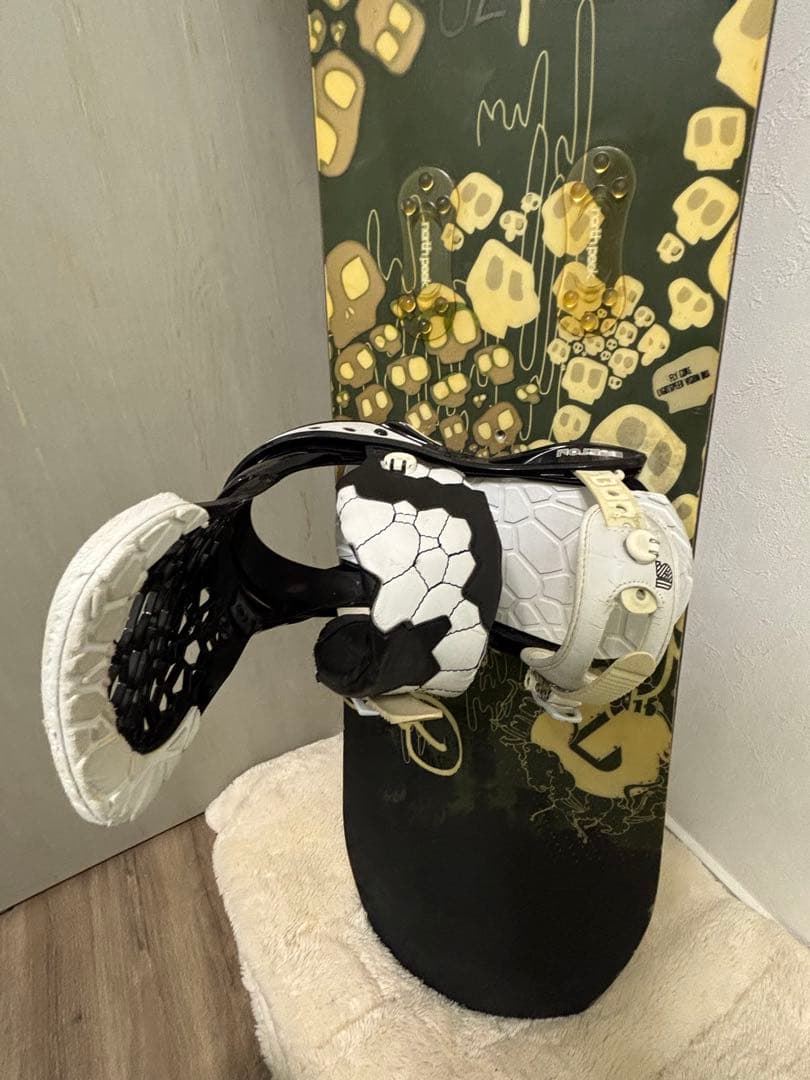 Burton Blunt Primo スノーボード　triad ビンディング