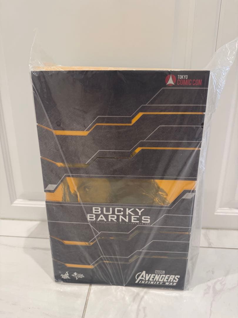 新品未開封　バッキーバーンズフィギュア