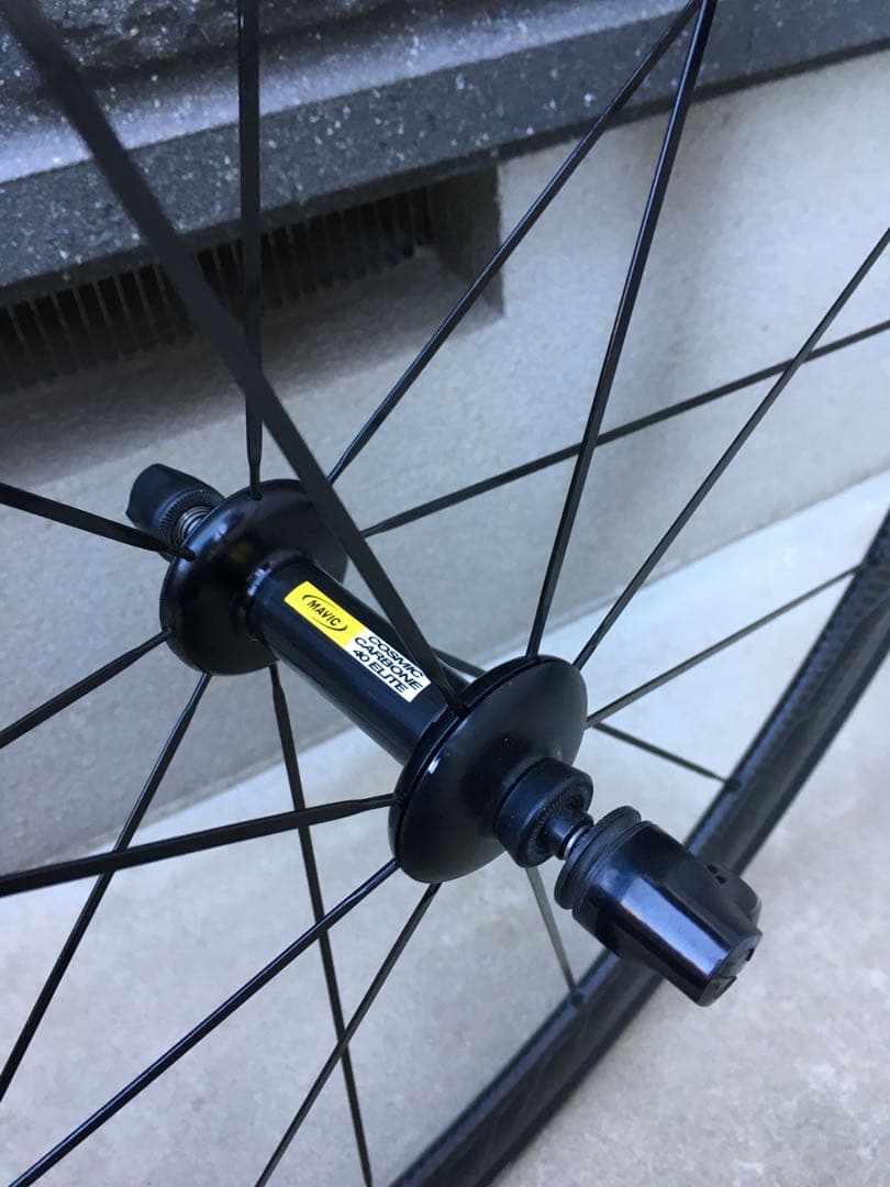 MAVIC COSMIC CARBONE 40 ELITEホイール11S