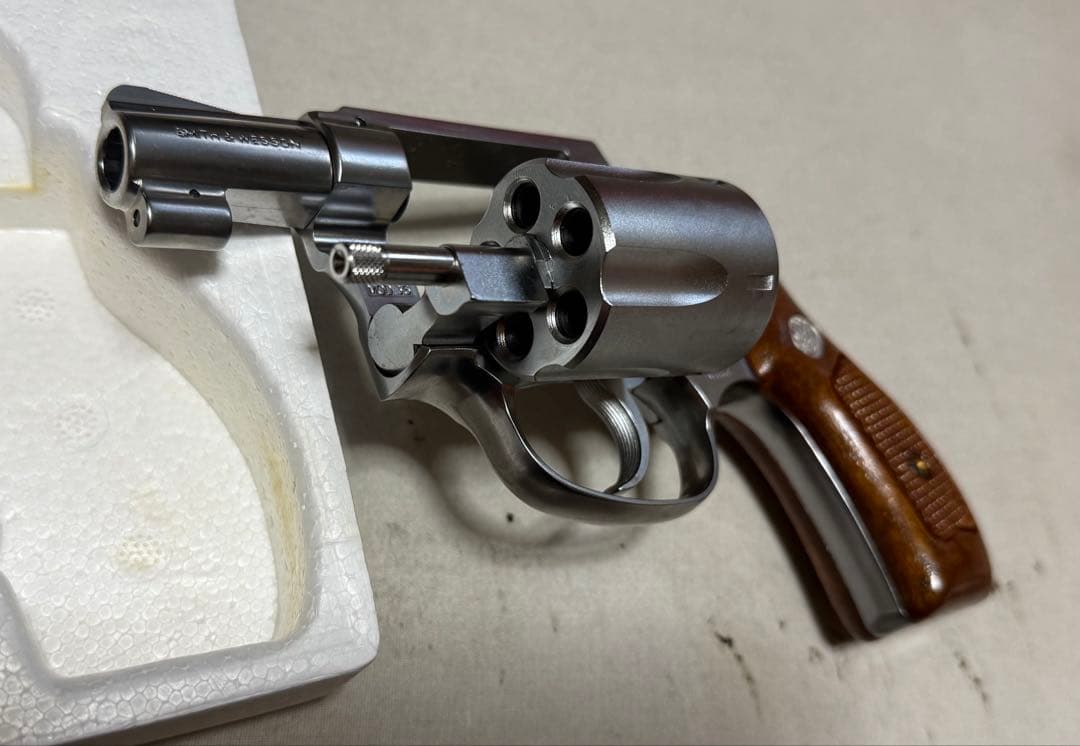 HW樹脂製 タナカ S&W M60 .38spl チーフ2inch 未使用極美品