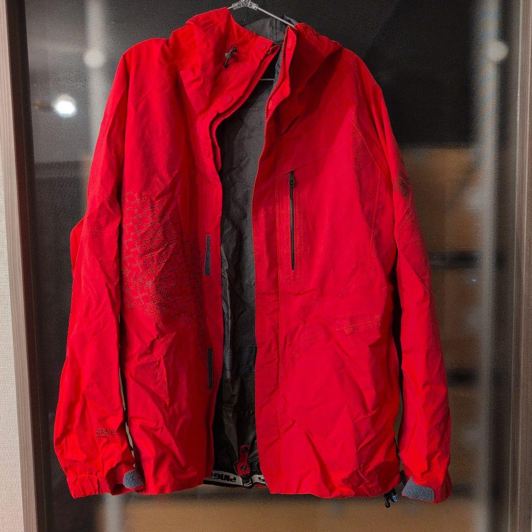 BLUEBLOODスノーボードウェア(男性用)