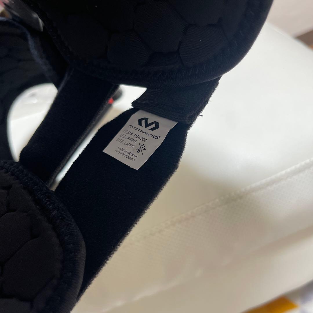 マクダビッド (McDavid) M4200右膝サポーター　Lサイズ 未使用