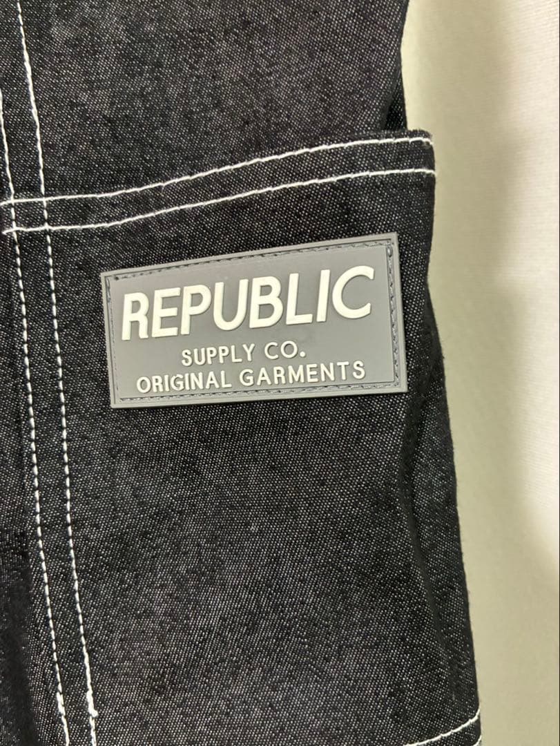 REPUBLIC リパブリック　スノーボード　ウェア　パンツ