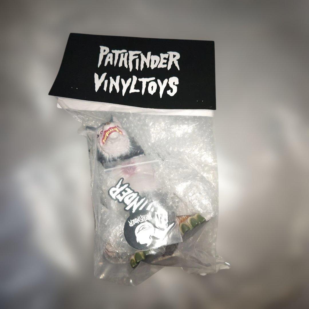 PATHFINDER VINYL TOYS　怪獣ブロッケン　ソフビ