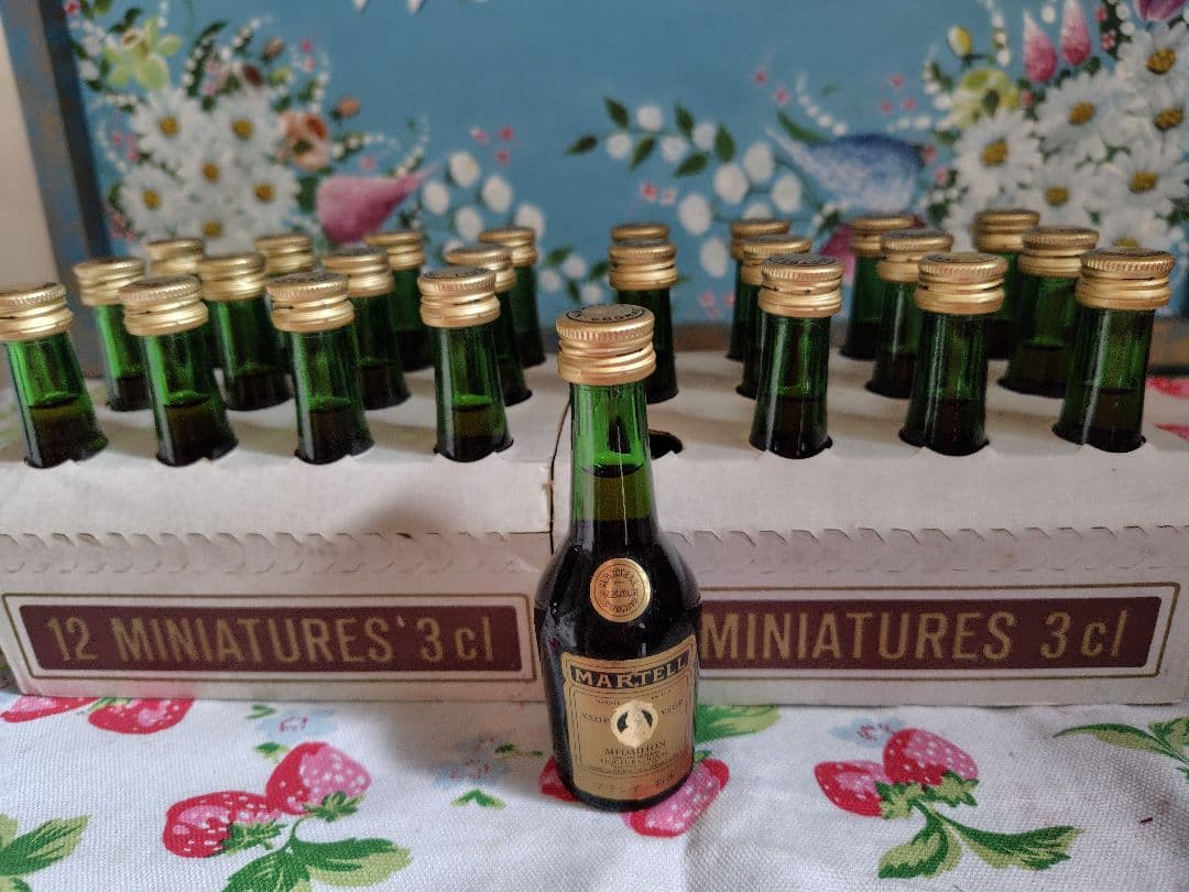 MARTELL VSOP メダリオン　マーテル　メダイヨン　30ml 　24本