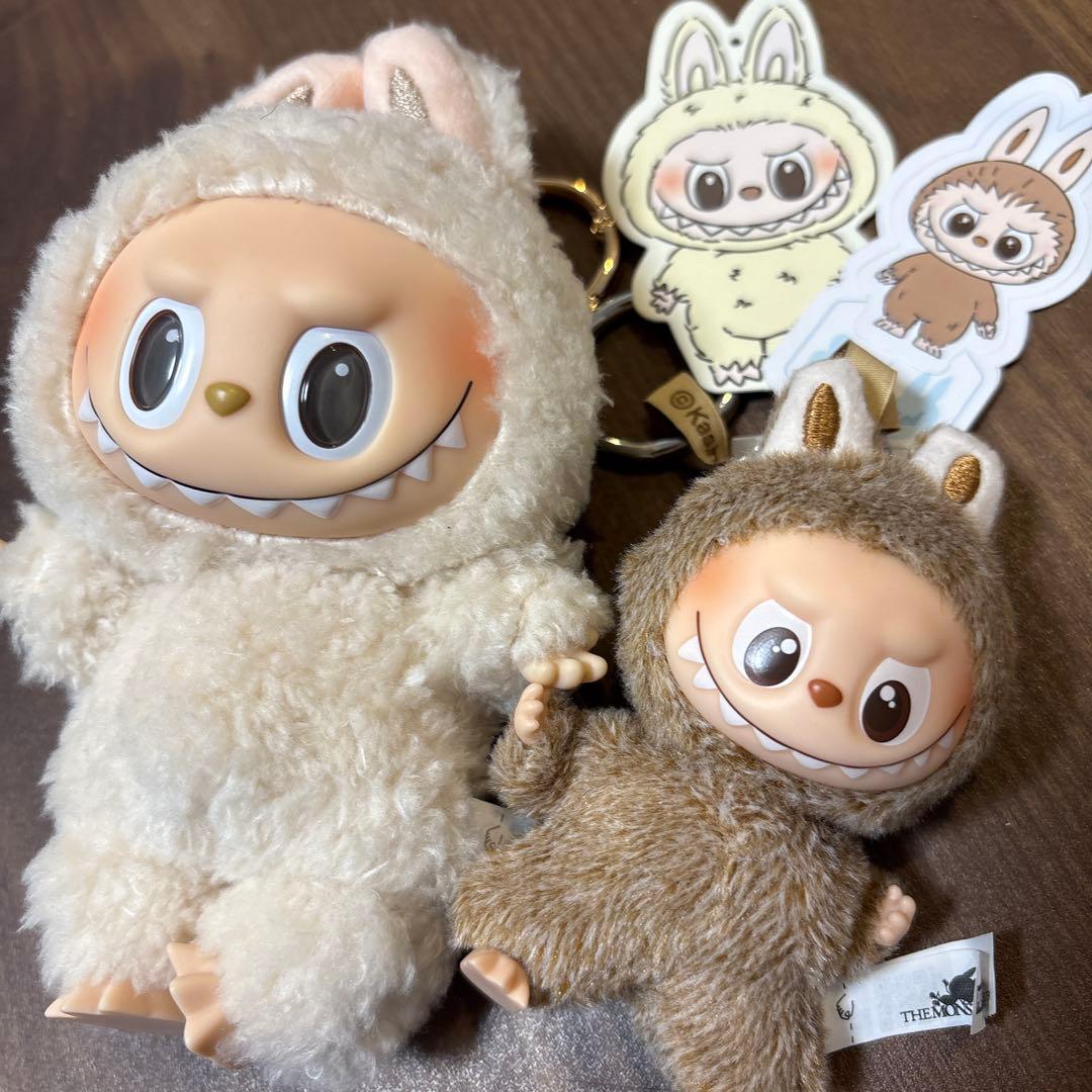 Labubu ぬいぐるみ　正規品