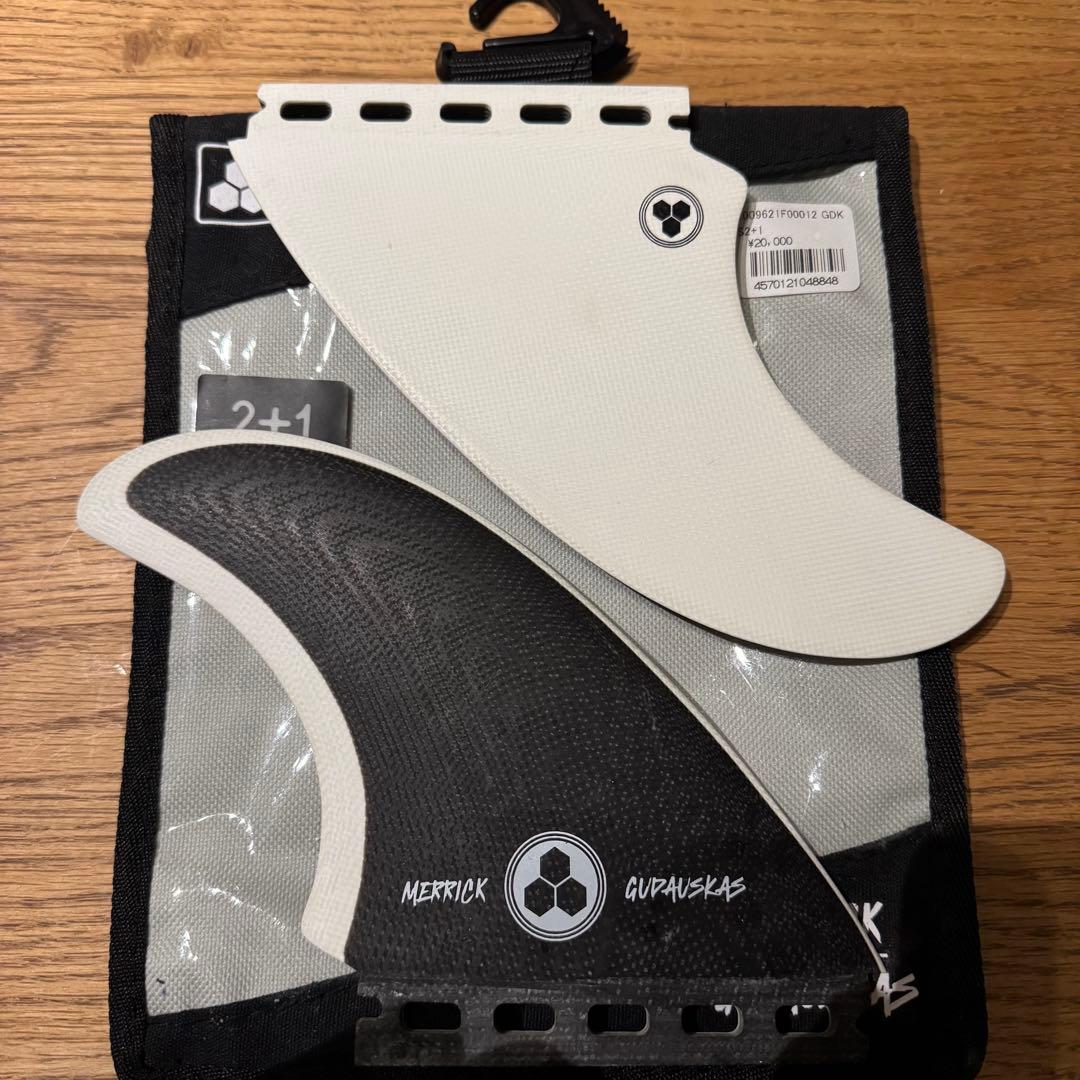 G SKATE Future/GUDAUSKAS 2+1 ガダスカスフィン