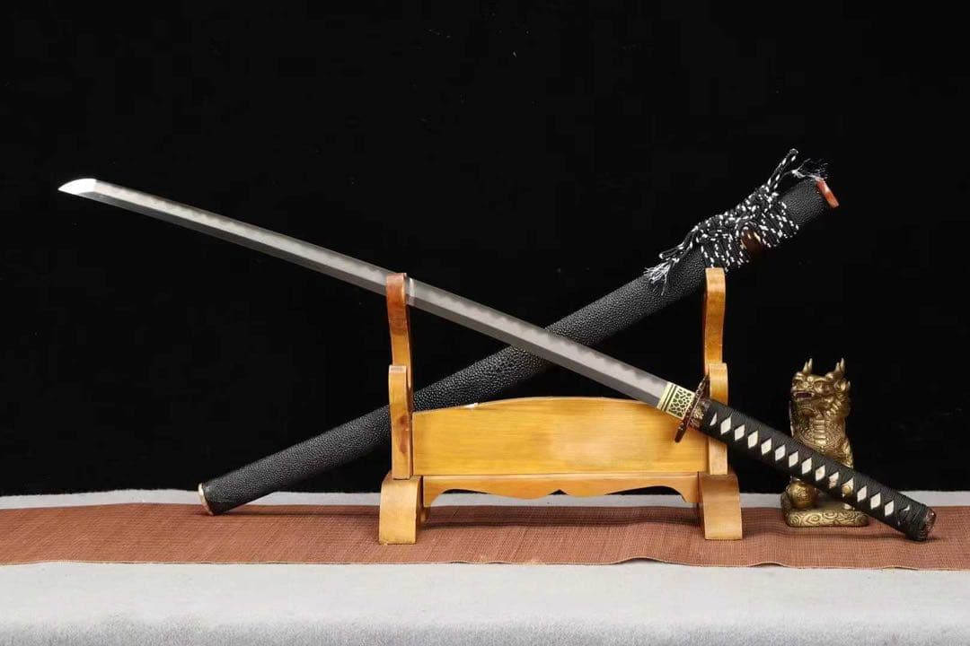 「金菊」 板目肌 銅鍍金装 珍珠魚皮拵 日本刀 模造刀 鑑賞用 高級本格居合刀