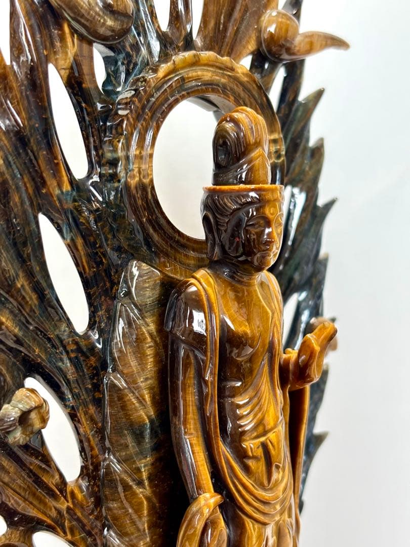 #伝統工芸士 田中保山（甲州水晶貴石細工） 虎目石 聖観音像 ガラスケース入り