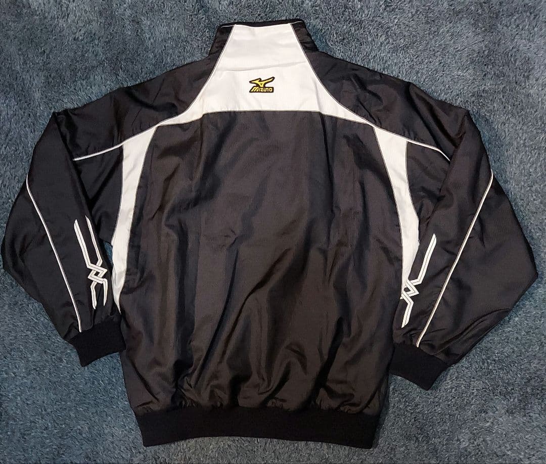 【値下げ不可】　ミズノプロ　グランドコート ウインドブレーカー ブレスサーモ