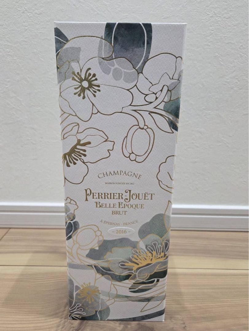 ペリエジュエ ベルエポック 2016 ギフト箱入り 750ml
