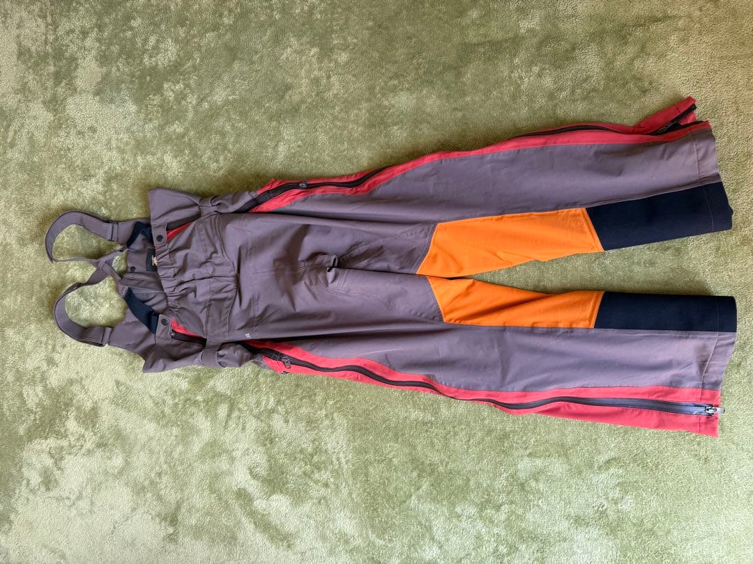 ホルモン屋　TEAM DESCENTE デサント　スキーウェア